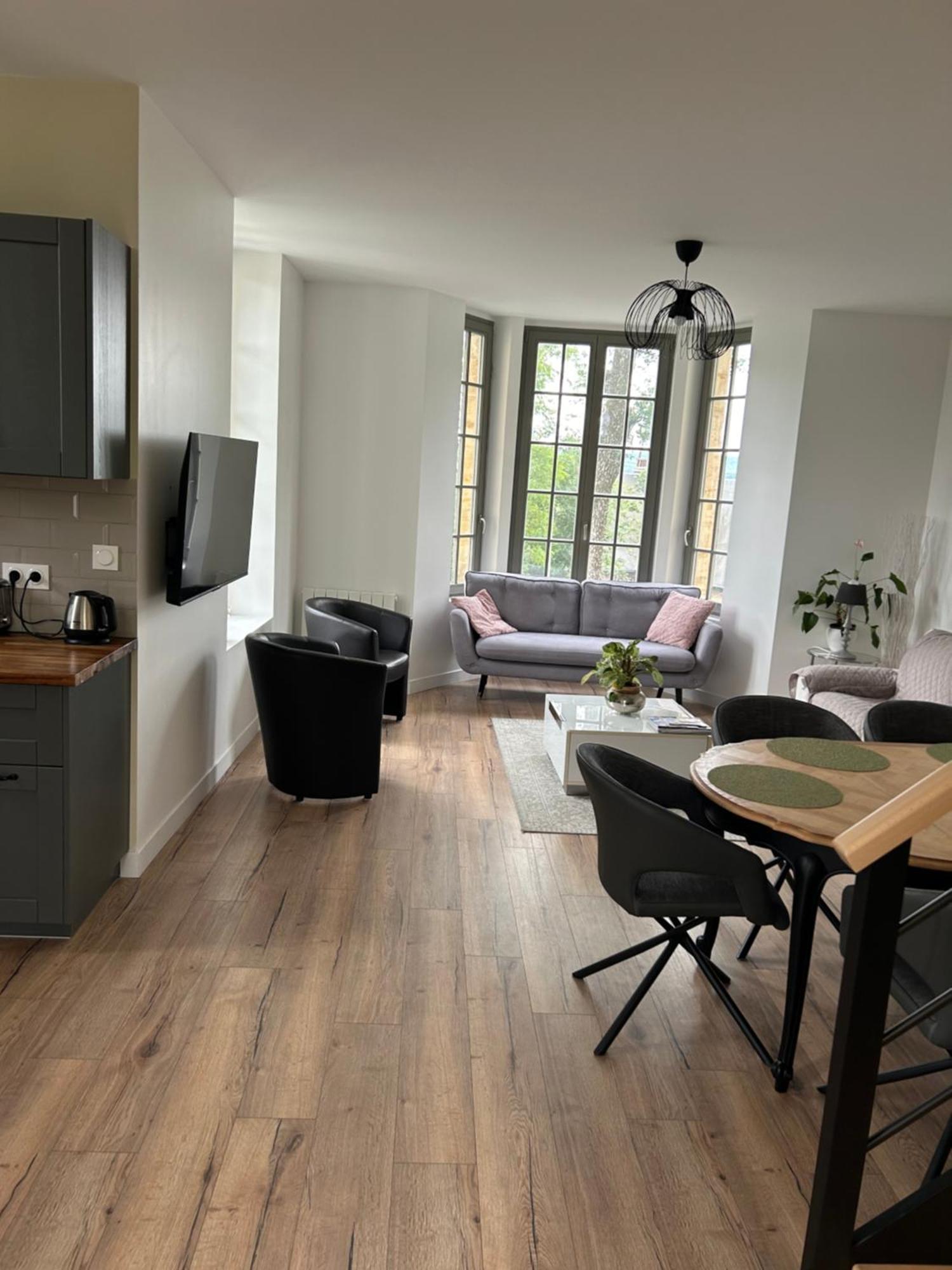 Maison Independante La Quietas Sur Les Hauteurs De 色当 外观 照片